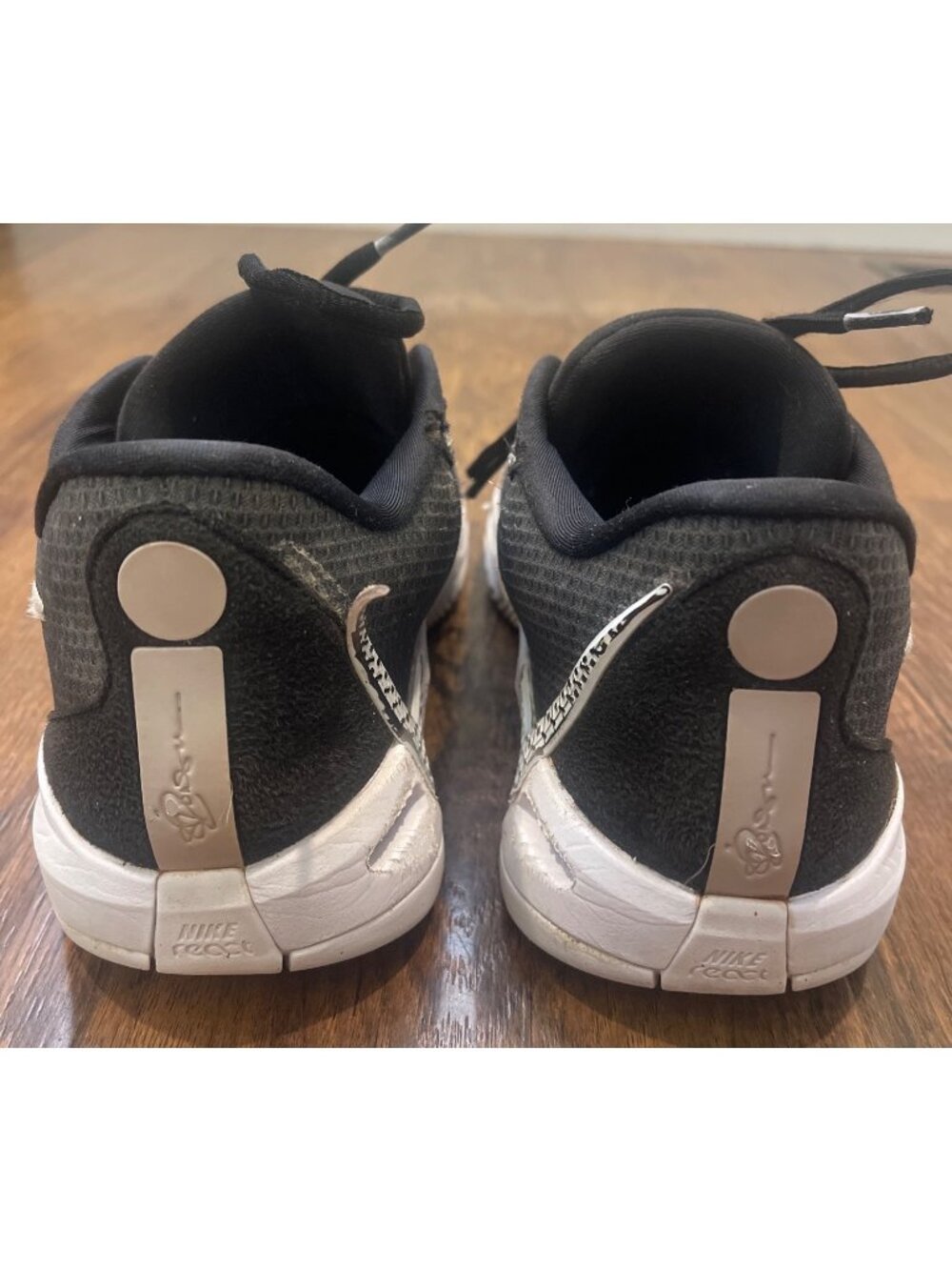 Nike Sabrina 1 Shoes Indoor Court Womens sz 8 - Picture 4 of 9